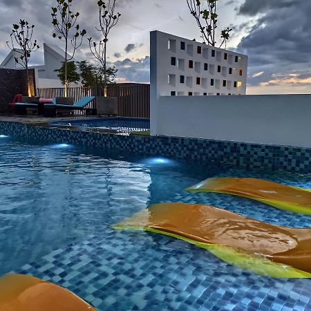 Condo 2-10 Imperio Professional Suite Alor Setar Luaran gambar